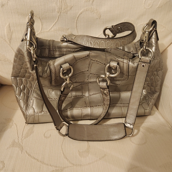 Coach purse - Picture 2 of 5